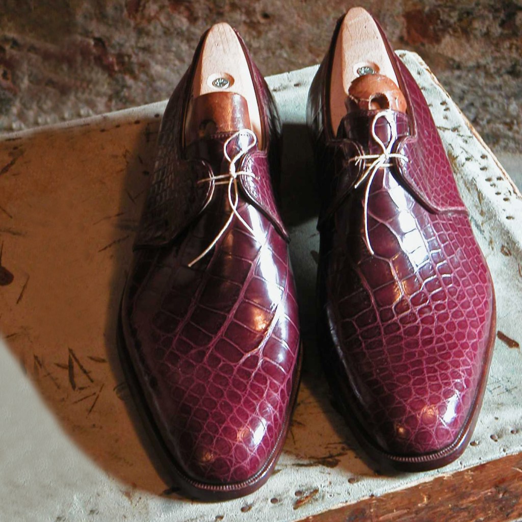 derby alligator one hole