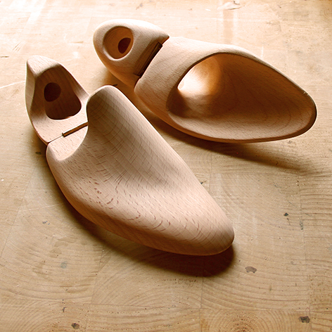 shoe trees